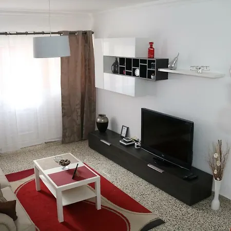 Centrico Piso Cerca De La Playa De 4 Dormitorios *